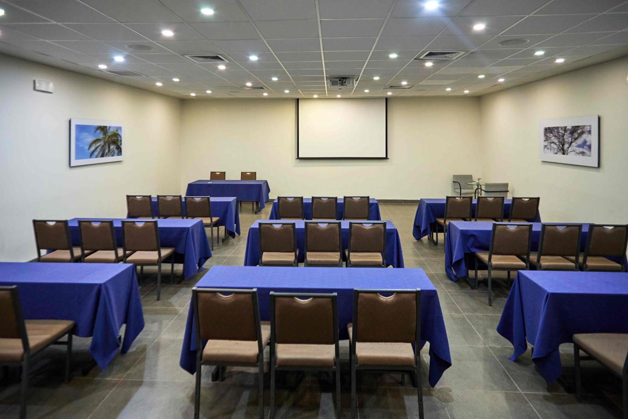 Casa Andina Premium Piura Hotel Exterior photo