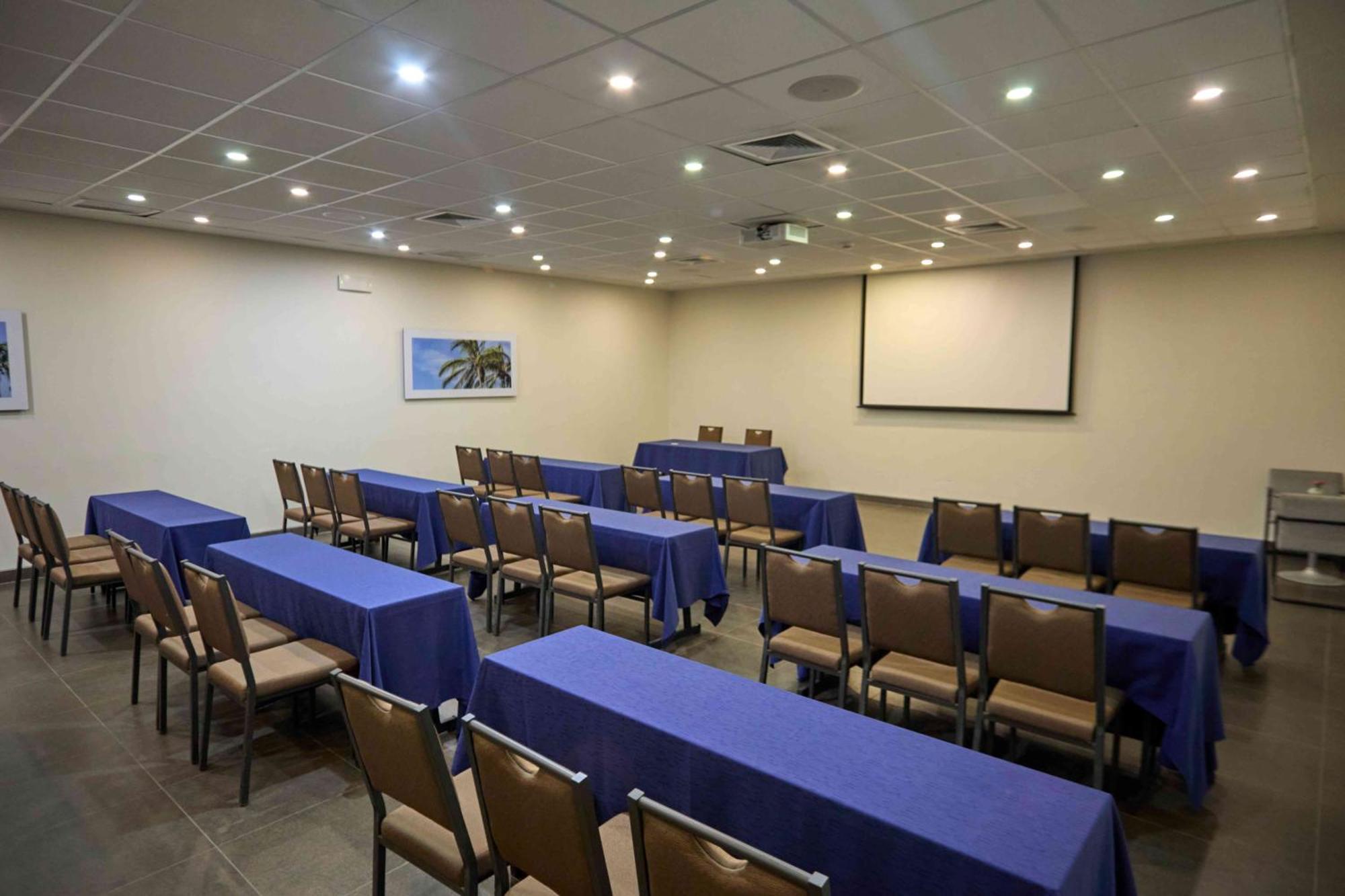 Casa Andina Premium Piura Hotel Exterior photo